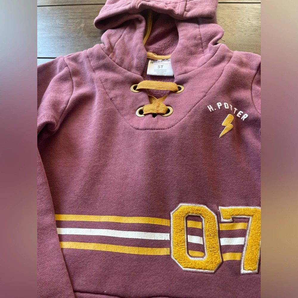 Harry Potter Dress, Size 5T, with Hoodie, Used, 60% Cotton 40% Polyester - Picture 2 of 7